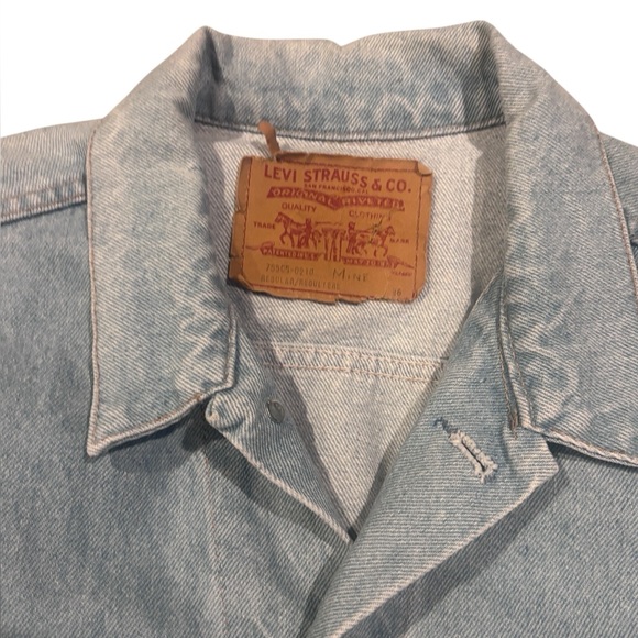 Vintage Levi’s Orange Tab Denim Trucker Jacket Light Wash Leather Patch 80s 90s - Picture 2 of 7